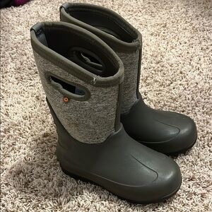 Kids Gray Bogs Boots